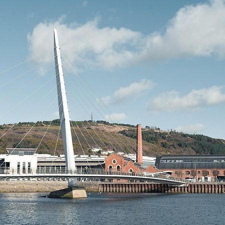 Ferienwohnung Beach On The Doorstep Meridian Tower Marina Swansea Exterior foto
