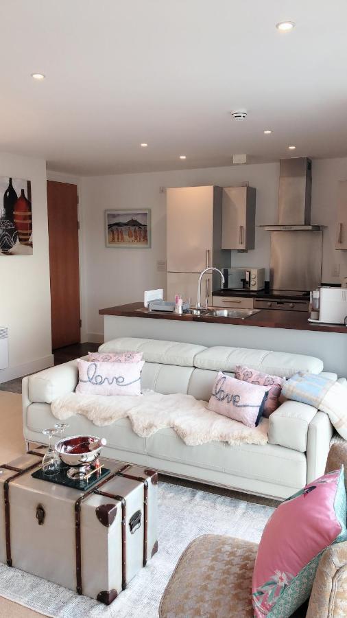 Ferienwohnung Beach On The Doorstep Meridian Tower Marina Swansea Exterior foto
