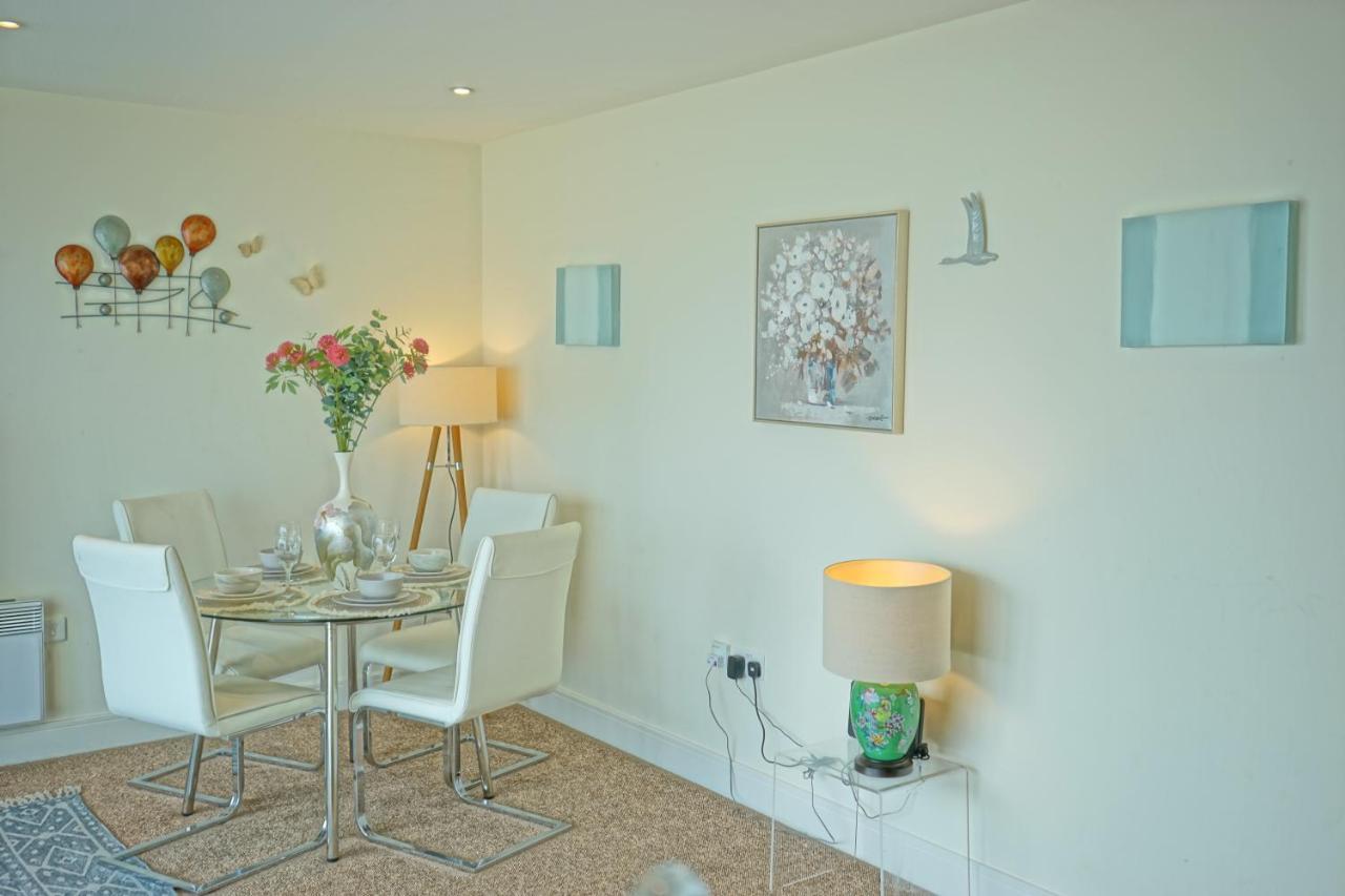 Ferienwohnung Beach On The Doorstep Meridian Tower Marina Swansea Exterior foto