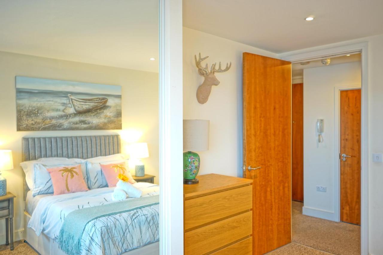 Ferienwohnung Beach On The Doorstep Meridian Tower Marina Swansea Exterior foto